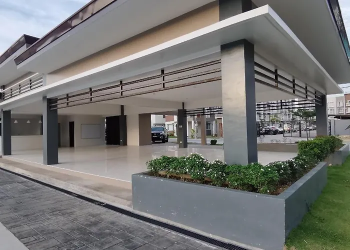 Apartment Affordable W/ Shower Heater And Wi-fi